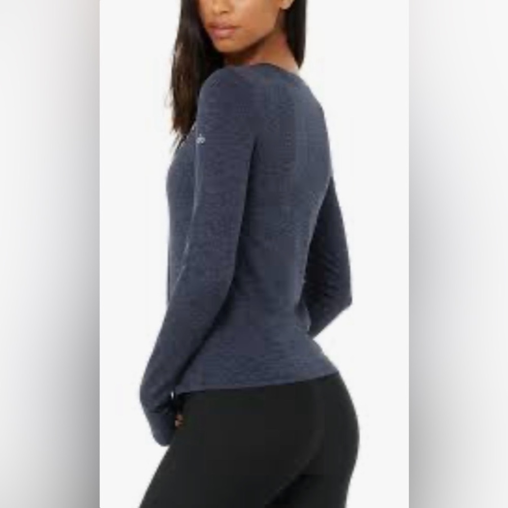Alo Yoga Alosoft Finesse long sleeve top Rich Navy Heather Large NWOT - Picture 2 of 12